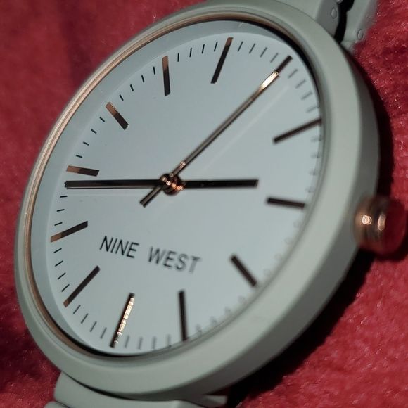 Nine West Ladies Gray Kerena Bracelet Watch Ceramic Look Analog Wristwatch 36mm - Picture 3 of 8